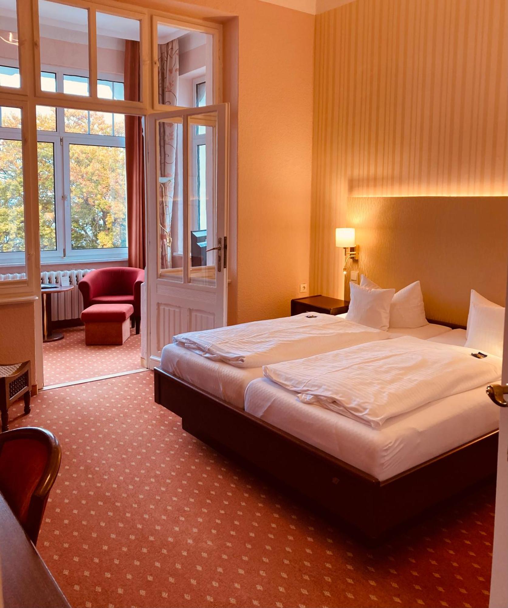 Hotel Germania Херингсдорф Экстерьер фото