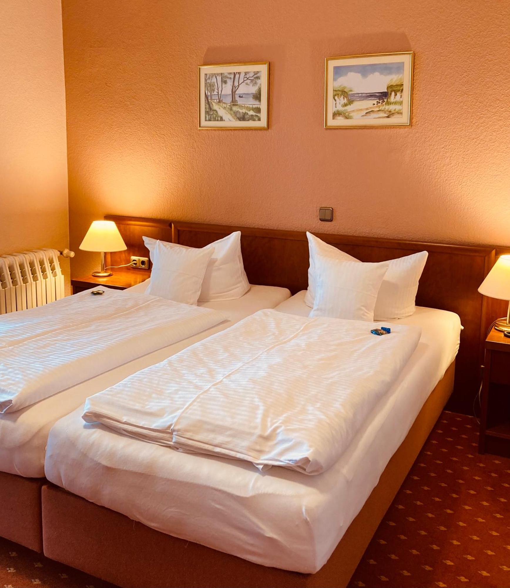 Hotel Germania Херингсдорф Экстерьер фото