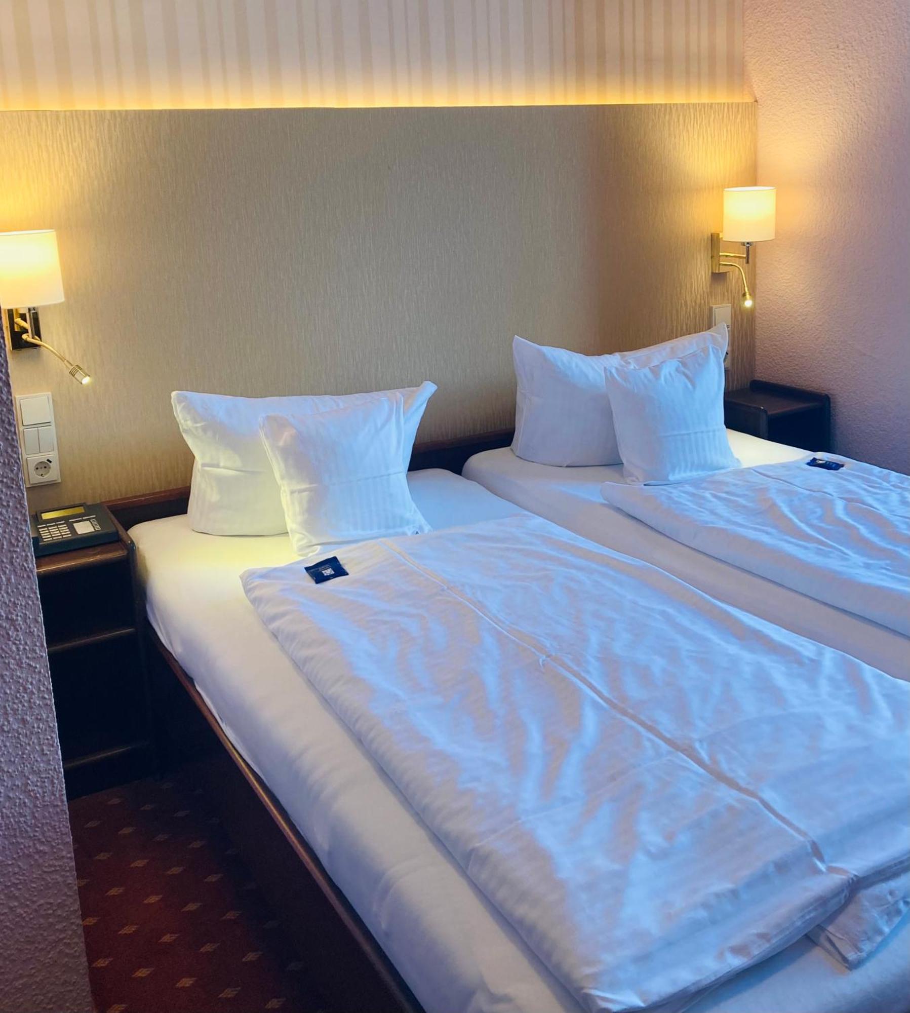 Hotel Germania Херингсдорф Экстерьер фото